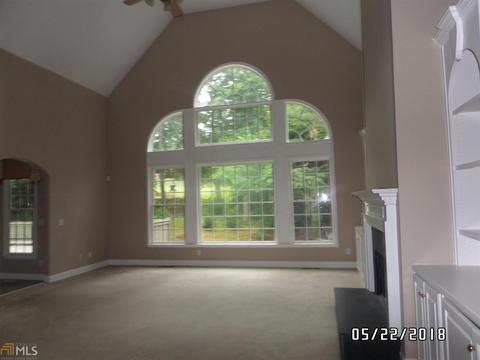 781 Bentgrass, Dacula, GA 30019 photo 4