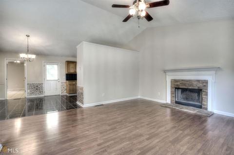 20 Windrush Dr, White, GA 30184 photo 3