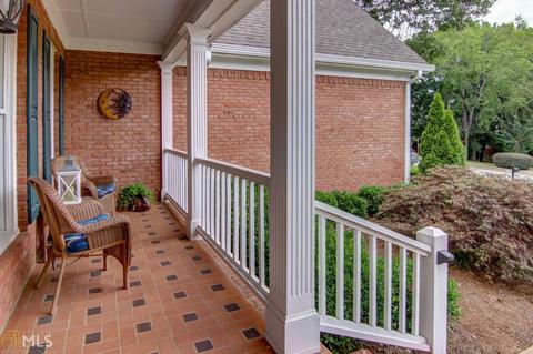 8161 Fairway Dr, Covington, GA 30014 photo 3