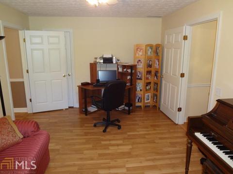 1053 Campbell Rd, Covington, GA 30014 photo 3