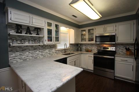 117 Lakecrest Dr, Lagrange, GA 30240 photo 6