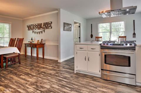 445 Anthony Dr, Tyrone, GA 30290 photo 9