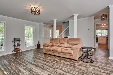 445 Anthony Dr, Tyrone, GA 30290 photo 6