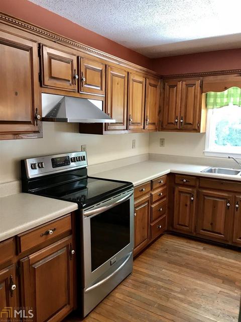 360 Fox Meadow Dr, Covington, GA 30016 photo 3