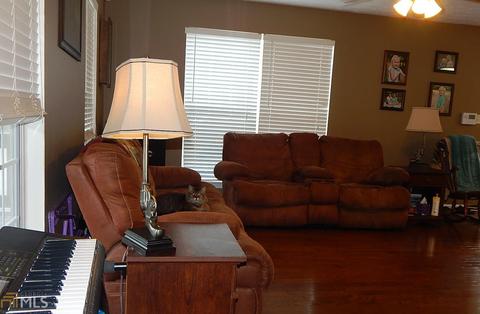 38 Salem Rd, Lagrange, GA 30241 photo 3