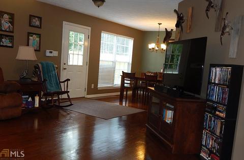 38 Salem Rd, Lagrange, GA 30241 photo 4