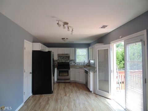 10909 Knotty Pine Pl, Hampton, GA 30228 photo 3