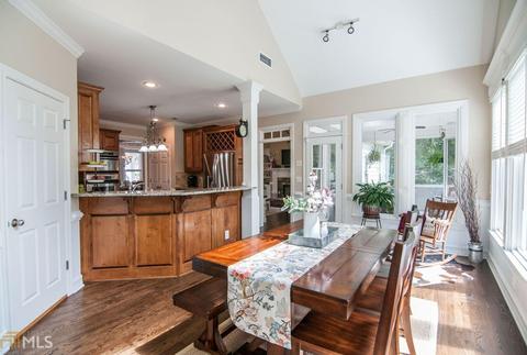 3653 Maple Valley Dr, Buford, GA 30519 photo 12