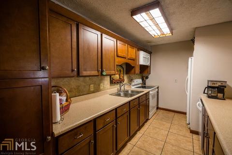 3425 Shuler, Gainesville, GA 30506 photo 7