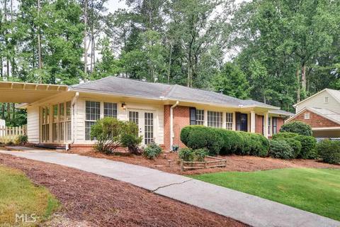 3490 Sexton Woods Dr, Chamblee, GA 30341 photo 2
