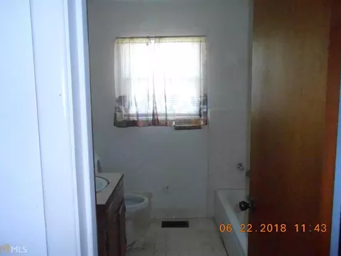 1059 Mitchell St, Valley, AL 36854 photo 4