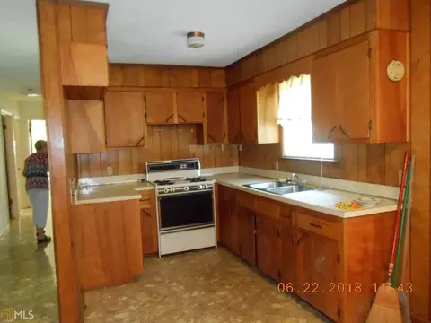 1059 Mitchell St, Valley, AL 36854 photo 9