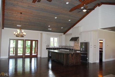 136 Thundering Waters Dr, Cornelia, GA 30531 photo 9