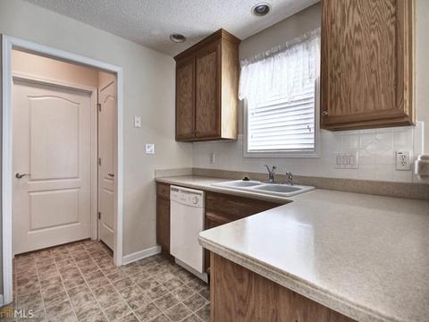 206 Prominent Loop, Mcdonough, GA 30253 photo 12