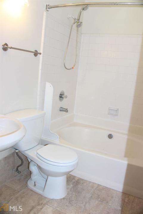 10813 Panhandle Rd, Hampton, GA 30228 photo 11