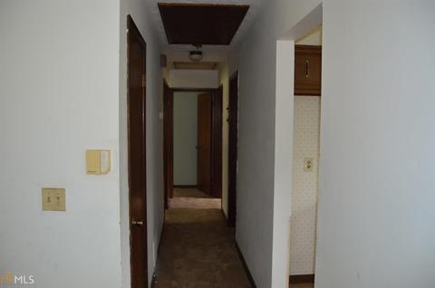 106 Hearthstone Dr, Lagrange, GA 30241 photo 8