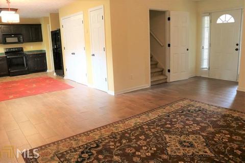 40 Avery Dr, Covington, GA 30016 photo 6