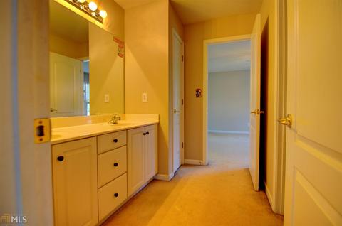 5001 Tottenham Ct, Suwanee, GA 30024 photo 23