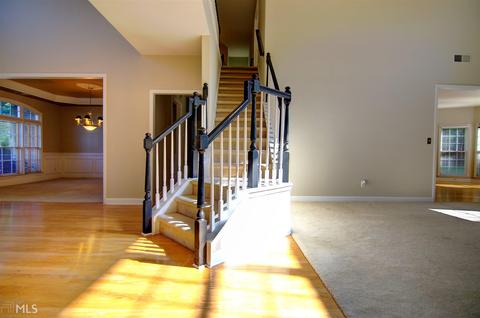 5001 Tottenham Ct, Suwanee, GA 30024 photo 15