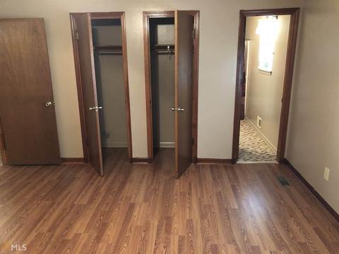 3080 Brook Ln, Rex, GA 30273 photo 9