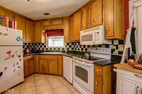 210 Millcrest Dr, Covington, GA 30016 photo 13