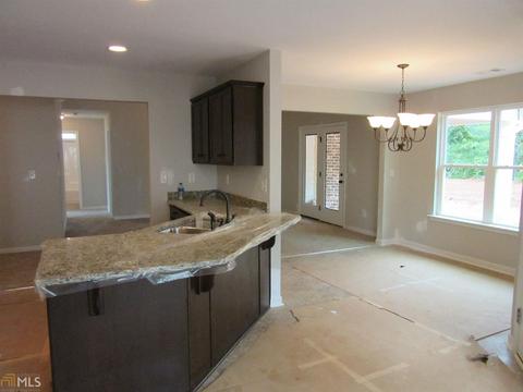 315 Stanebrook Ct, Jackson, GA 30233 photo 4