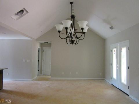 315 Stanebrook Ct, Jackson, GA 30233 photo 2