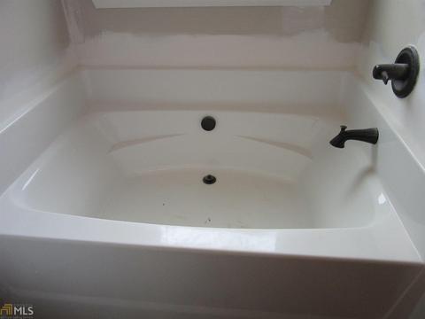 315 Stanebrook Ct, Jackson, GA 30233 photo 9