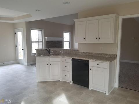 207 Manor Ml, Commerce, GA 30529 photo 2