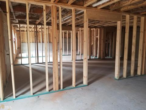 207 Manor Ml, Commerce, GA 30529 photo 9