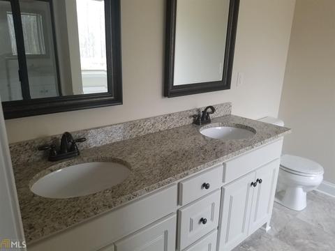 207 Manor Ml, Commerce, GA 30529 photo 7