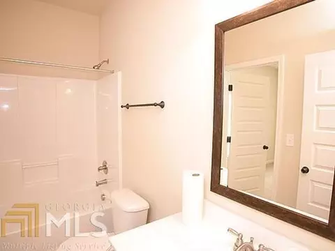 160 Silver Peak Dr, Covington, GA 30016 photo 3