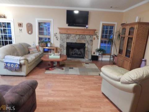 101 Abby Glen Dr, Lagrange, GA 30241 photo 2