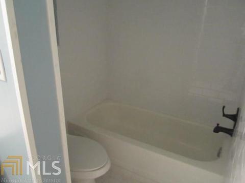 6450 Pinebark Way, Morrow, GA 30260 photo 10