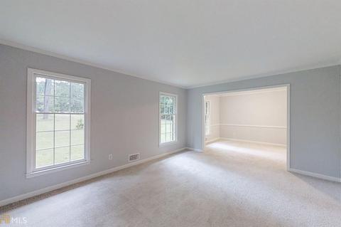 245 Wares Cross Rd, Lagrange, GA 30240 photo 6