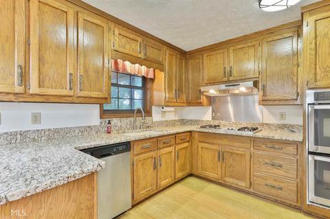 165 Ridge Rd, Tyrone, GA 30290 photo 14
