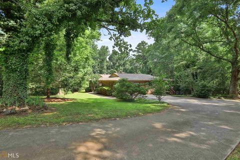 165 Ridge Rd, Tyrone, GA 30290 photo 2