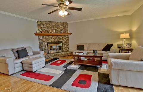 140 Bradley Pl, Mcdonough, GA 30253 photo 3