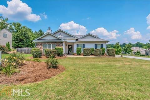 2239 Avalon Trce, Winder, GA 30680 photo 1