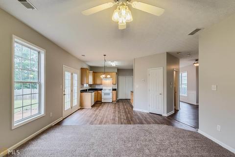 1047 Maple Leaf Dr, Mcdonough, GA 30253 photo 6