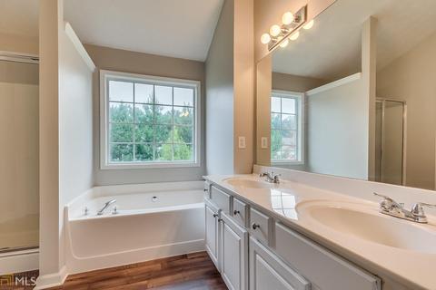 1047 Maple Leaf Dr, Mcdonough, GA 30253 photo 12
