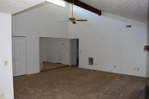 1303 Foxvale Dr, Hampton, GA 30228 photo 9