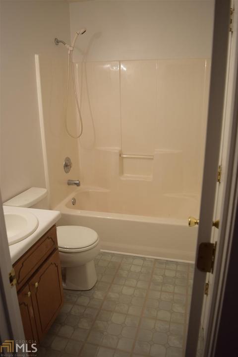 1303 Foxvale Dr, Hampton, GA 30228 photo 22