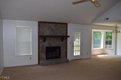 1303 Foxvale Dr, Hampton, GA 30228 photo 7