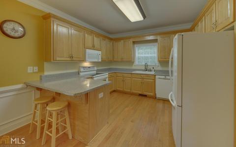 1081 Fernside Dr, Toccoa, GA 30577 photo 9