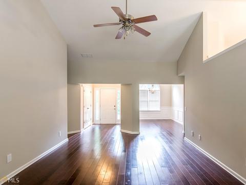 228 Prime Dr, Commerce, GA 30529 photo 4