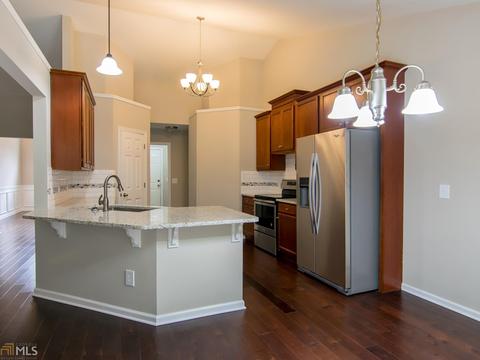 228 Prime Dr, Commerce, GA 30529 photo 9