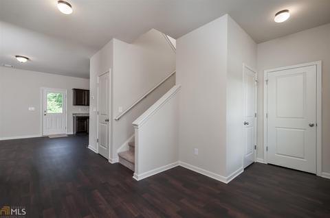 655 Independence Ave, Pendergrass, GA 30567 photo 4