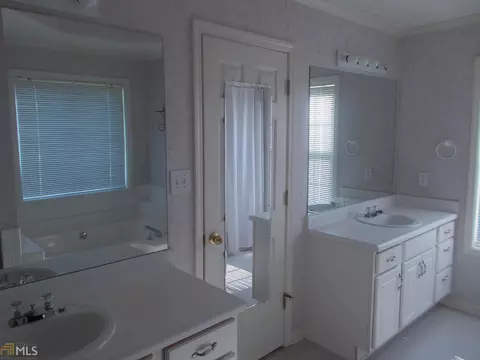 200 Thorne Wood Ln, Hampton, GA 30228 photo 19