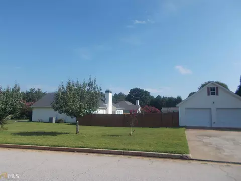 200 Thorne Wood Ln, Hampton, GA 30228 photo 3